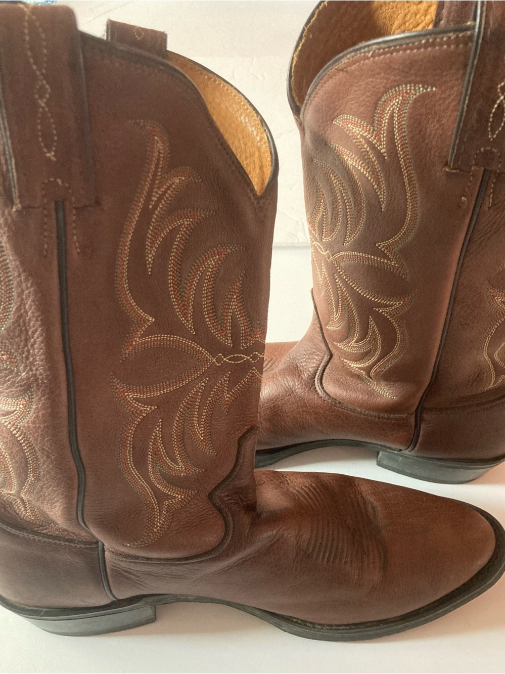 Tony Lama SZ 12 D Brown Leather Cowboy Boots with Western style Stitching